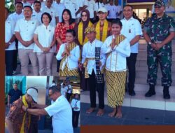 Sambutan Hangat di Bumi Hibualamo: Syal Kehormatan Iringi Awal Sinergi Baru Kejari Tobelo bersama Sekda Halut