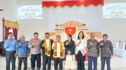 MARIANE PRISKA TADJIBU HADIRI PENTAHBISAN GEDUNG GEREJA BARU JEMAAT GMIH KRISTUS ITU RAJA PITU